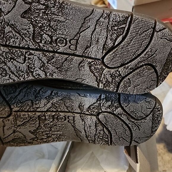 Born Black Slip-On Loafers with Stitched Sole - Picture 5 of 13